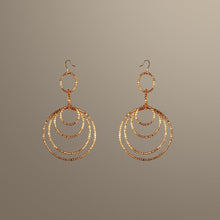 Load image into Gallery viewer, Lukuga in gold