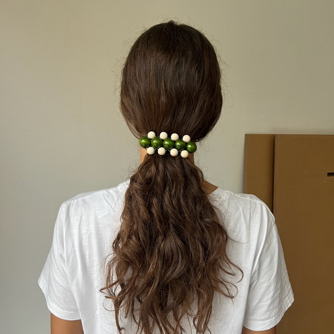 Bombyx hairclip [khaki/white]