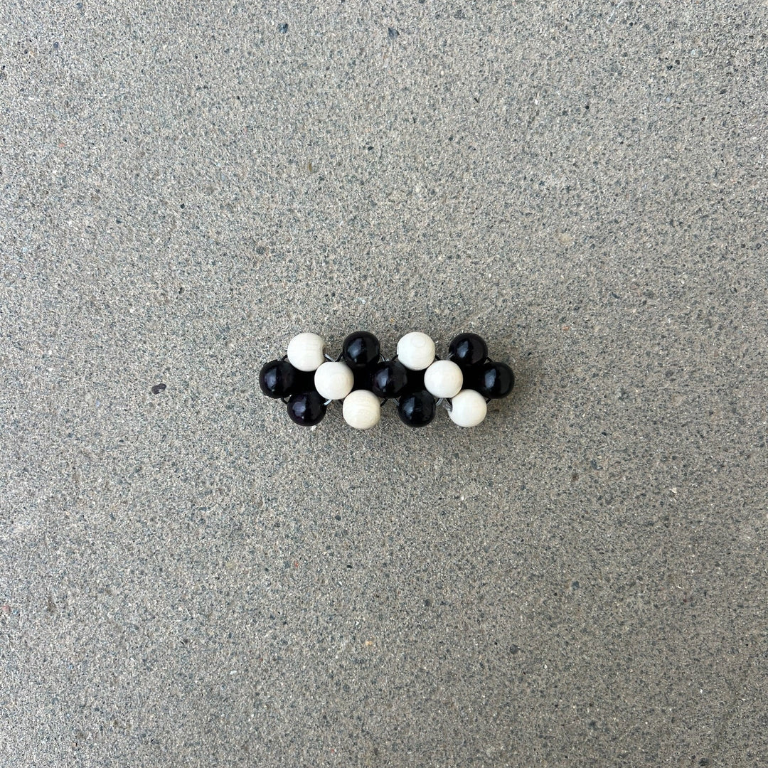 Mori Small hairclip [black/white]